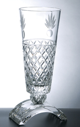 Ishia Vase w/ Clear Base