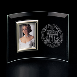 Curved Vertical Photo Frame (7' H x 10' W)