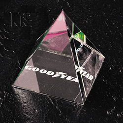 Pyramid with Rainbow Coating (Medium)